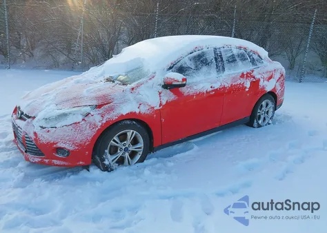 2014 Ford Focus Se z USA, uszkodzony, nr VIN 1FADP3F23EL238590